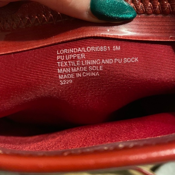 Thigh high red boots - Picture 6 of 6